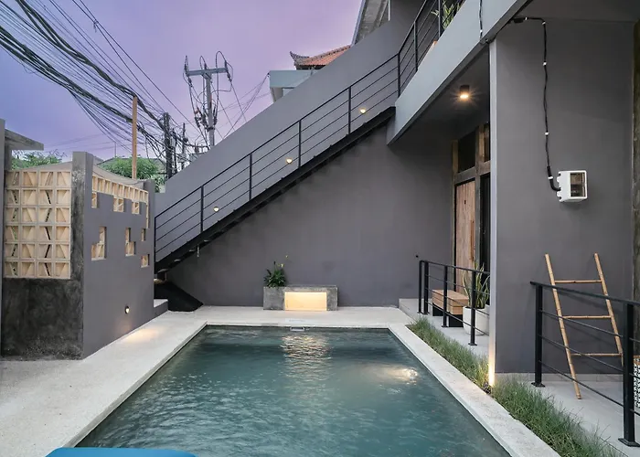 Alaya Homes C - Elegant Japandi Loft In スミニャック