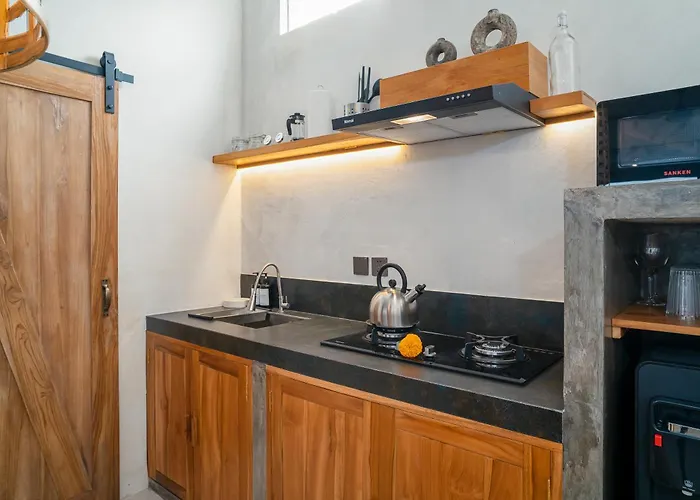 Alaya Homes C - Elegant Japandi Loft In ゲストハウス スミニャック