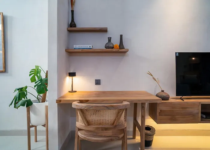 Alaya Homes C - Elegant Japandi Loft In スミニャック