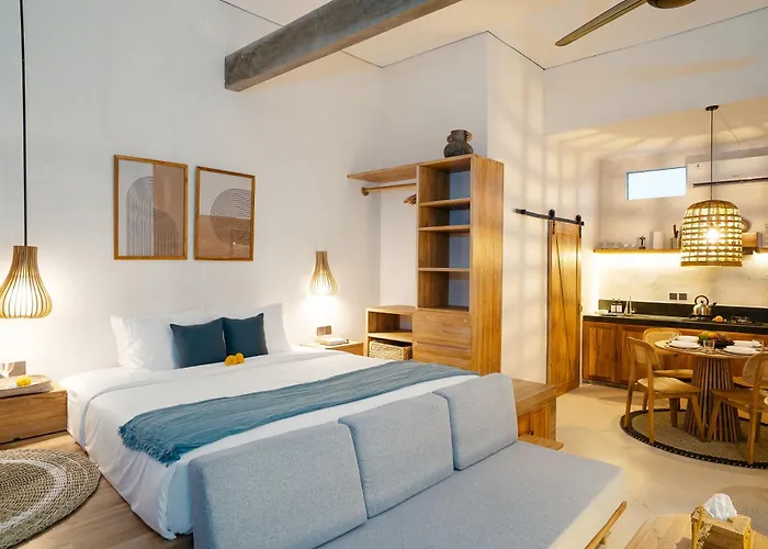 Alaya Homes C - Elegant Japandi Loft In ゲストハウス